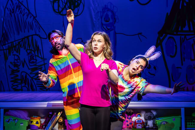 Max Crumm, McKenna OGrodnik, and Vidushi Goyal in THAT PARENTING MUSICAL. Photo by Maria Baranova